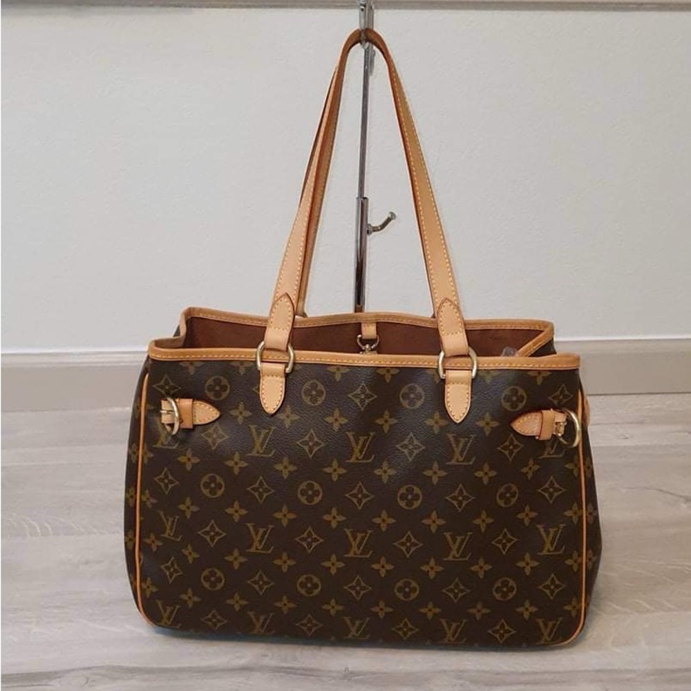 Authentic Louis Vuitton Monogram Horizontal Batignolles
